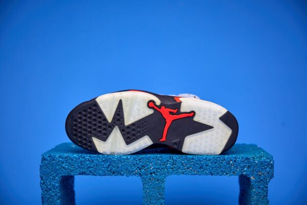 Nike Air Jordan 6 - Image 6