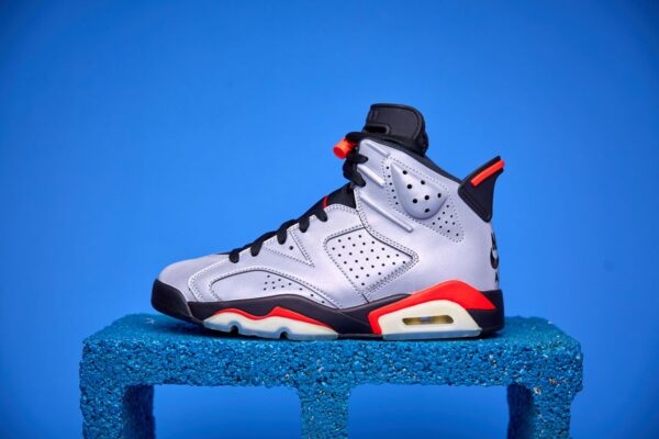 Nike Air Jordan 6 - Image 5