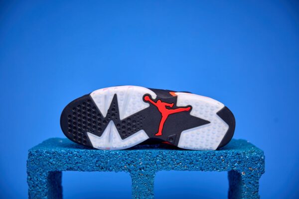 Nike Air Jordan 6 - Image 18