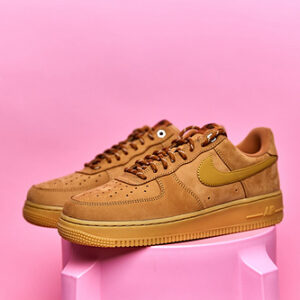 Tênis Nike Air Force 1 Low Caramelo – Edição Clássica Masculina