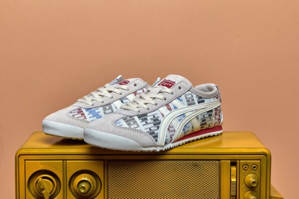 Tênis Onitsuka Tiger Mexico 66, design clássico e solado de borracha