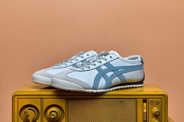 Tênis Onitsuka Tiger Mexico 66, design clássico e solado de borracha