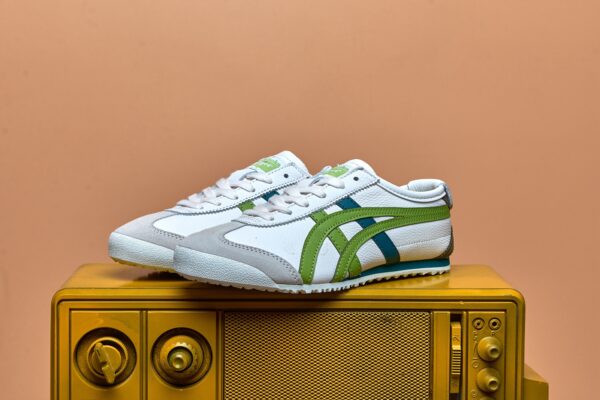 Tênis Onitsuka Tiger Mexico 66, design clássico e solado de borracha