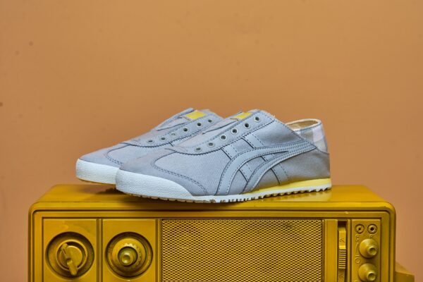 Onitsuka Tiger Mexico 66 - Image 23