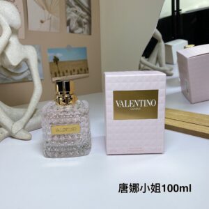 Frasco de perfume Valentino Donna 100ml, fragrância floral e sofisticada com notas de rosa e baunilha.