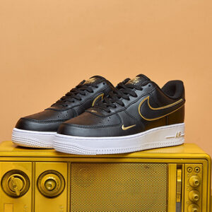 Tênis Nike Air Force 1 Low Branco – Edição Clássica Masculina